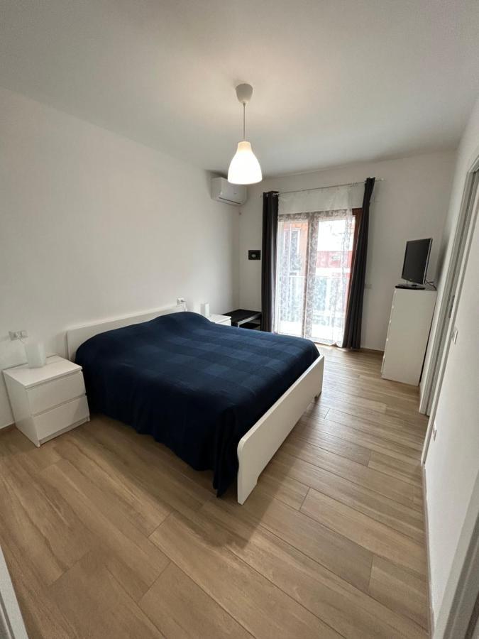 Central Modern Apartment Bari Eksteriør billede