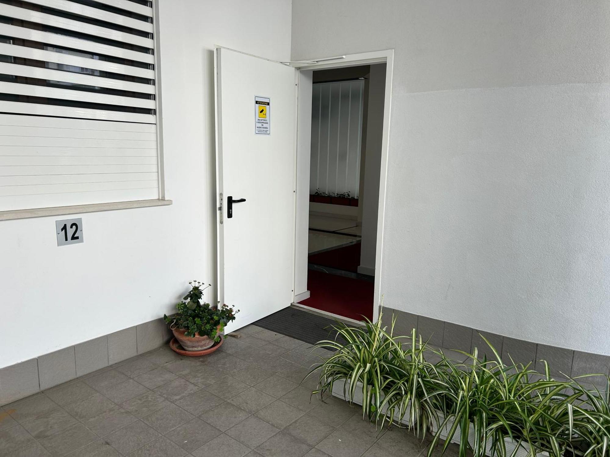 Central Modern Apartment Bari Eksteriør billede
